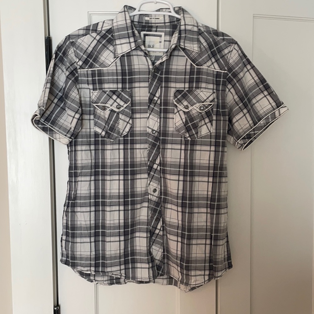 Buckle < men’s button down